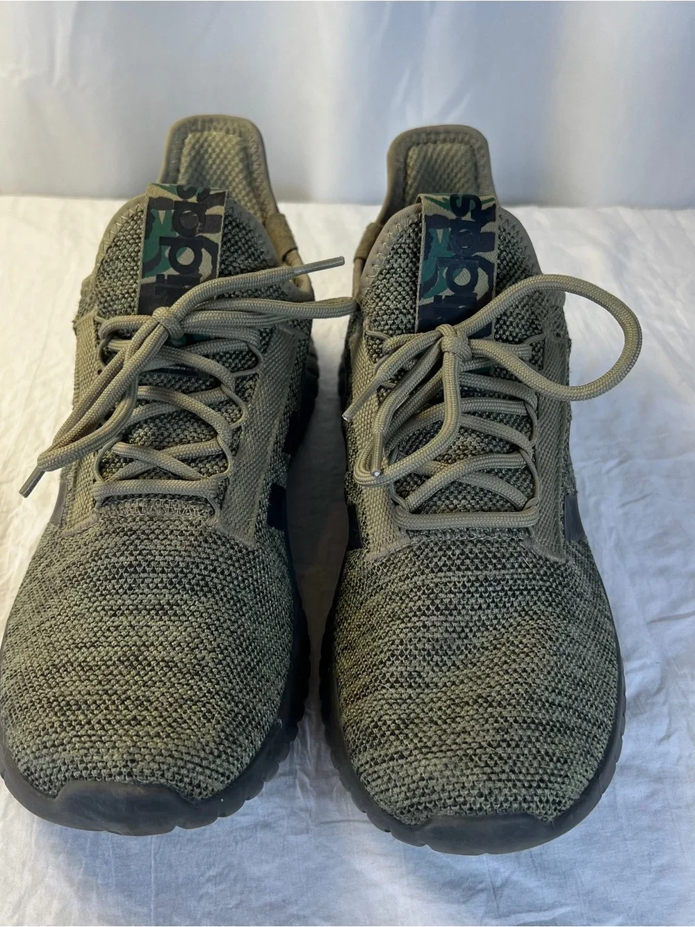 adidas Kaptir 2.0 GY8027 Black & Olive Green Oxide Camo Men’s sz11 Cloudfoam